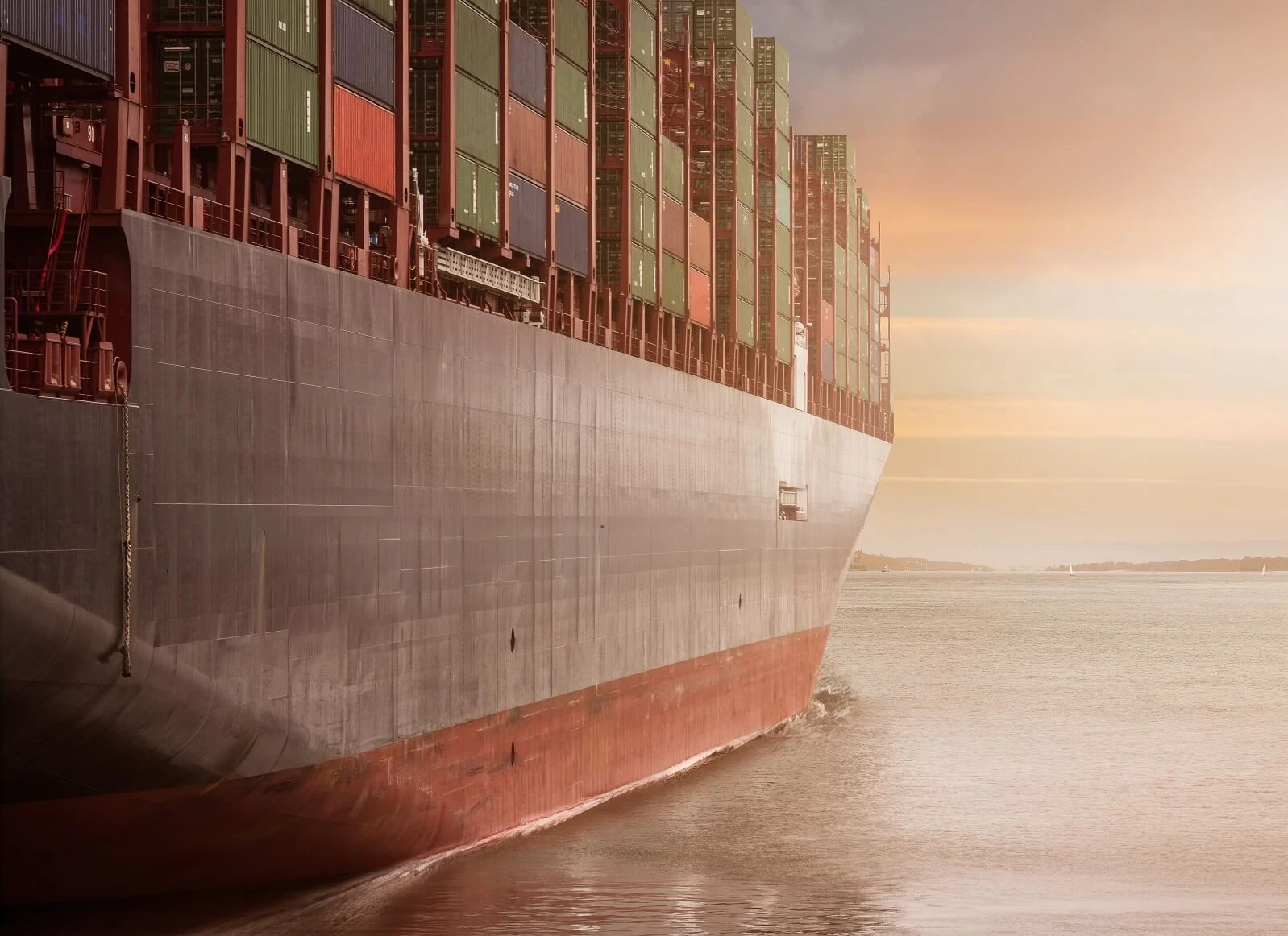 Das Reisen mit dem Frachtschiff ist eine Alternative und sie ist nicht nur aus Klimagründen interessant.